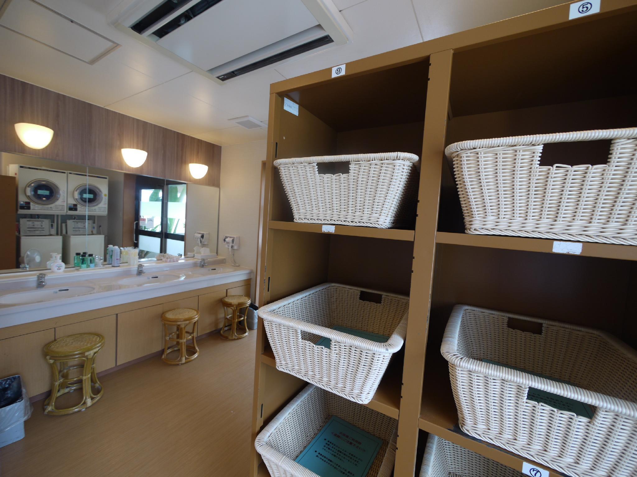 Hotel Route-Inn Nago Extérieur photo