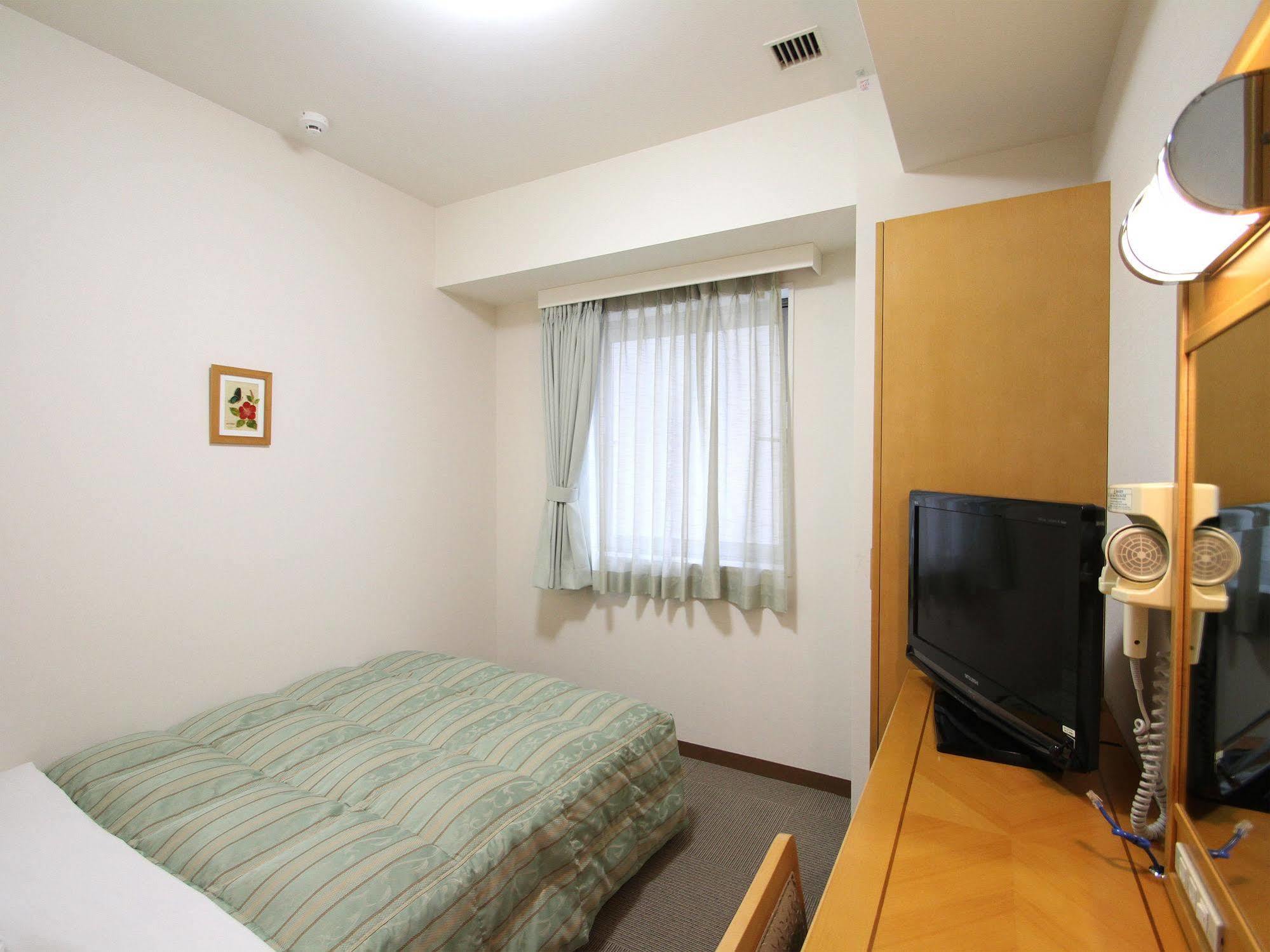 Hotel Route-Inn Nago Extérieur photo