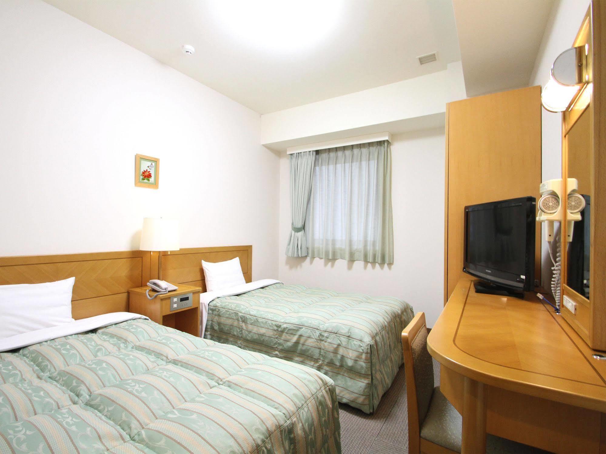 Hotel Route-Inn Nago Extérieur photo